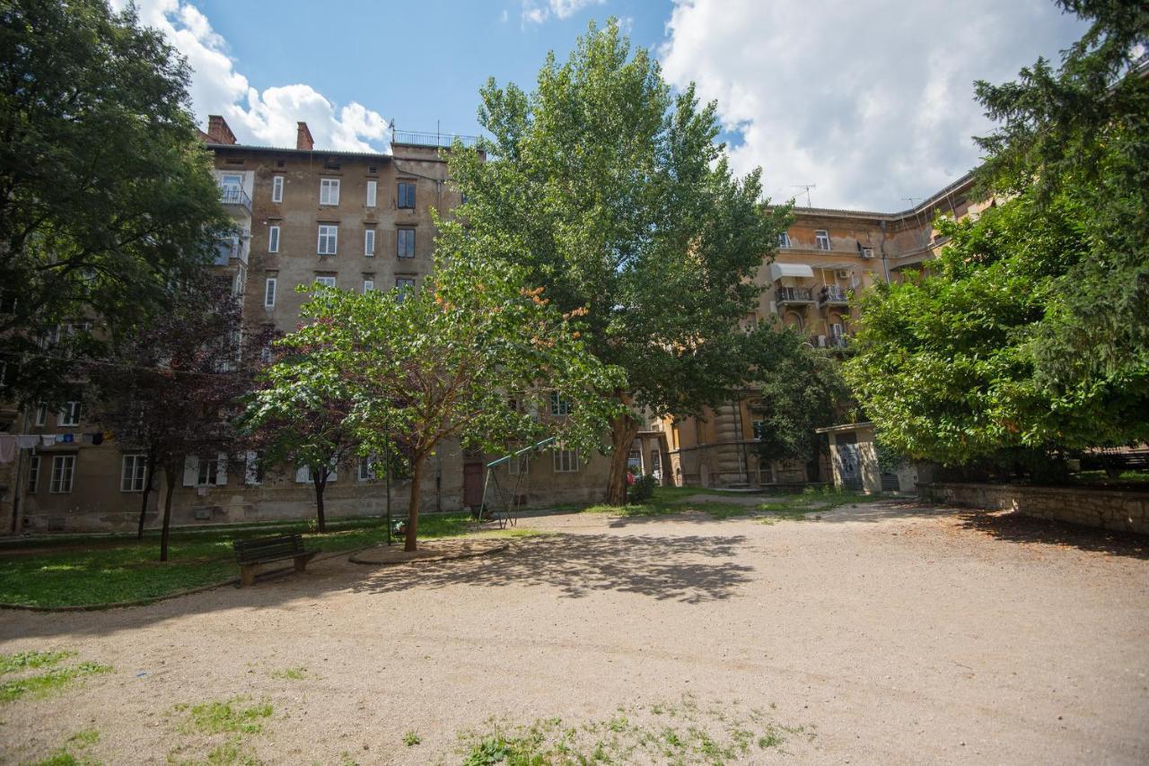 Sherri Rijeka